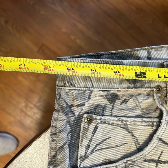Wrangler Pants unisex size 18 Realtree Hardwoods Camo Double Knee Hunting woman' - Picture 8 of 8